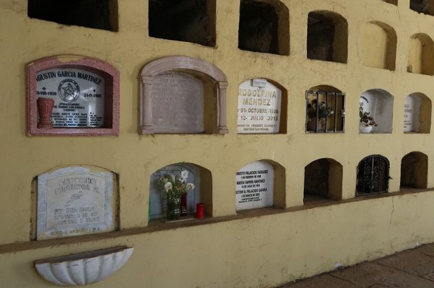 メキシコ_オアハカ_普段の墓地